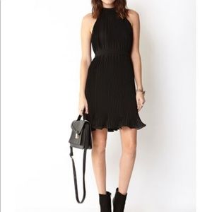 Forever 21 accordion pleated, lined, high-neck dress